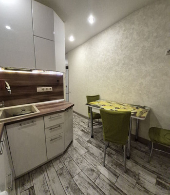 Продам трехкомнатную (3-комн.) квартиру, Авиационный проезд, 13, Пушкино г