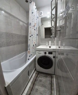 Продам трехкомнатную (3-комн.) квартиру, Авиационный проезд, 13, Пушкино г