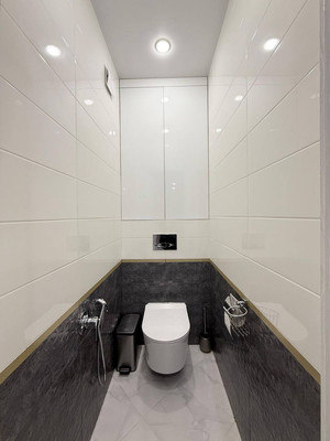 Продам трехкомнатную (3-комн.) квартиру, им. Цезаря Куникова ул, 24к2, Краснодар г