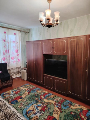 Продам однокомнатную (1-комн.) квартиру, Ижорская ул, 2, Лукаши п