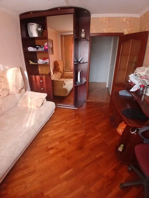 Продам двухкомнатную (2-комн.) квартиру, Подмосковная ул, 16, Островцы д