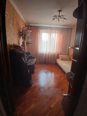 Продам двухкомнатную (2-комн.) квартиру, Подмосковная ул, 16, Островцы д