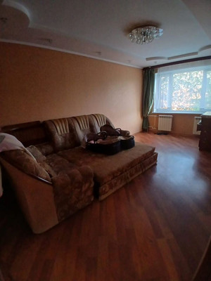 Продам двухкомнатную (2-комн.) квартиру, Подмосковная ул, 16, Островцы д