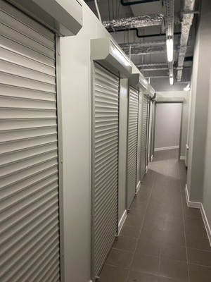 Продам трехкомнатную (3-комн.) квартиру, Василия Ланового ул, 6к2, Москва г