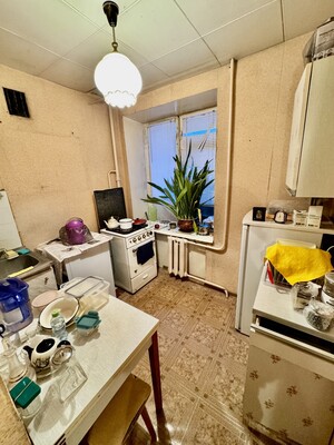 Продам трехкомнатную (3-комн.) квартиру, Барклая ул, 16к4, Москва г