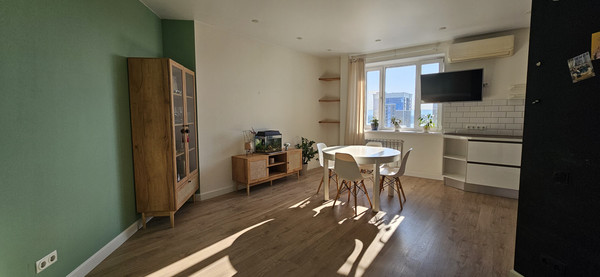 Продам трехкомнатную (3-комн.) квартиру, Светлая ул, 13, Засечное с