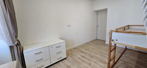 Продам трехкомнатную (3-комн.) квартиру, Светлая ул, 13, Засечное с