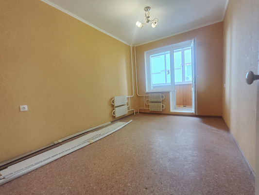 Продам трехкомнатную (3-комн.) квартиру, 9 Января ул, 113А, Воронеж г