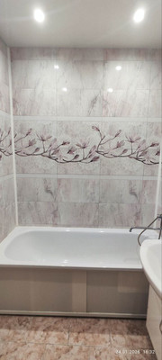 Продам трехкомнатную (3-комн.) квартиру, 9 Января ул, 113А, Воронеж г