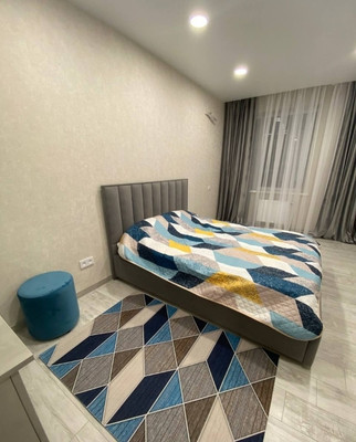 Продам двухкомнатную (2-комн.) квартиру, Еременко ул, 90к27, Ростов-на-Дону г