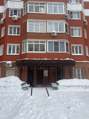 Продам двухкомнатную (2-комн.) квартиру, Соловьёва (Кучино мкр.) ул, 1, Балашиха г