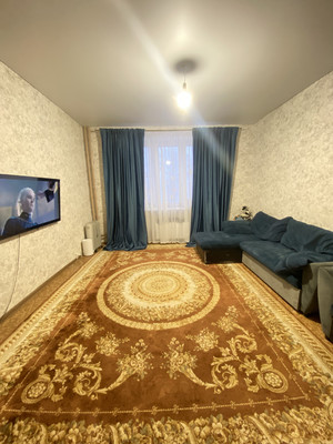 Продам двухкомнатную (2-комн.) квартиру, Соловьёва (Кучино мкр.) ул, 1, Балашиха г