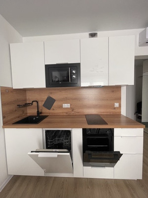 Продам однокомнатную (1-комн.) квартиру, Перовское ш, 2к1, Москва г