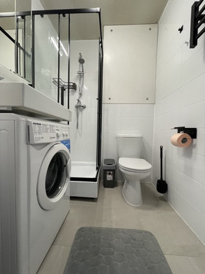 Продам однокомнатную (1-комн.) квартиру, Перовское ш, 2к1, Москва г