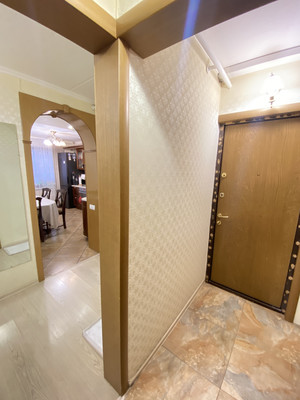 Продам трехкомнатную (3-комн.) квартиру, Кубинка-8 городок, 4, Кубинка г