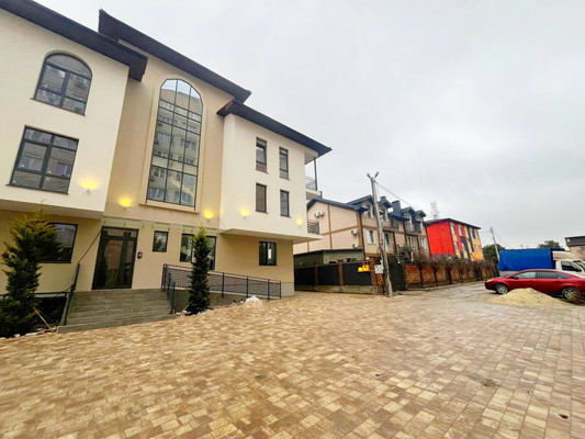 Продам однокомнатную (1-комн.) квартиру, Батурина ул, 1, Симферополь г