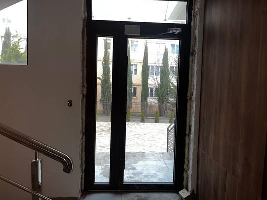 Продам однокомнатную (1-комн.) квартиру, Батурина ул, 1, Симферополь г