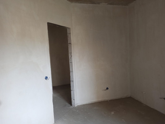 Продам трехкомнатную (3-комн.) квартиру, им. лётчика Позднякова ул, 2к6, Краснодар г