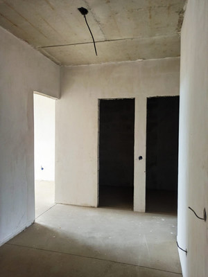 Продам трехкомнатную (3-комн.) квартиру, им. лётчика Позднякова ул, 2к6, Краснодар г
