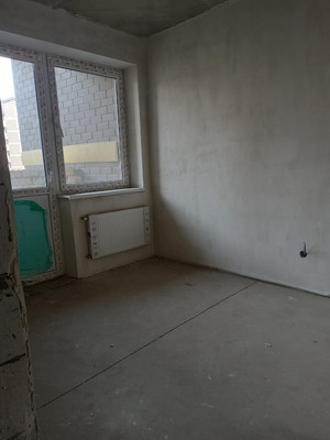 Продам трехкомнатную (3-комн.) квартиру, им. лётчика Позднякова ул, 2к6, Краснодар г
