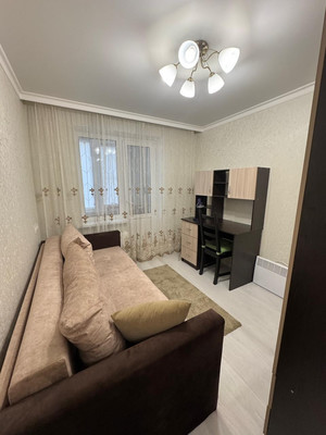 Сдам многокомнатную квартиру, им. Воровского ул, 95, Краснодар г