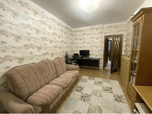 Продам двухкомнатную (2-комн.) квартиру, Восточно-Кругликовская ул, 28/2, Краснодар г