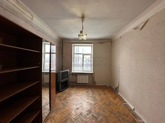 Продам трехкомнатную (3-комн.) квартиру, Трофимова ул, 31, Москва г