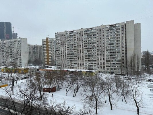 Продам трехкомнатную (3-комн.) квартиру, Трофимова ул, 31, Москва г