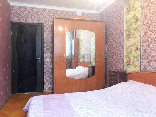 Продам трехкомнатную (3-комн.) квартиру, Керамический проезд, 71к1, Москва г