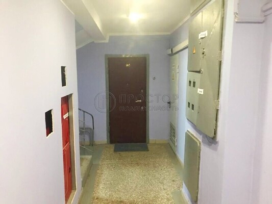 Продам трехкомнатную (3-комн.) квартиру, Керамический проезд, 71к1, Москва г