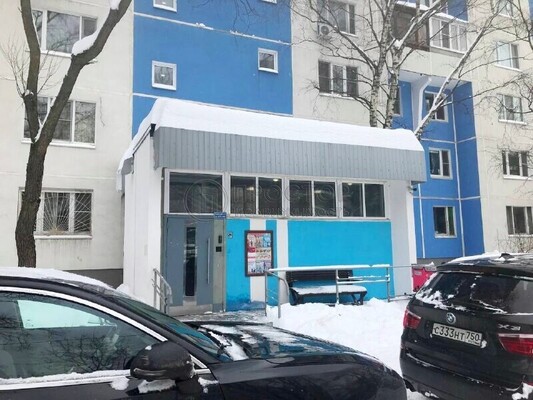 Продам трехкомнатную (3-комн.) квартиру, Керамический проезд, 71к1, Москва г