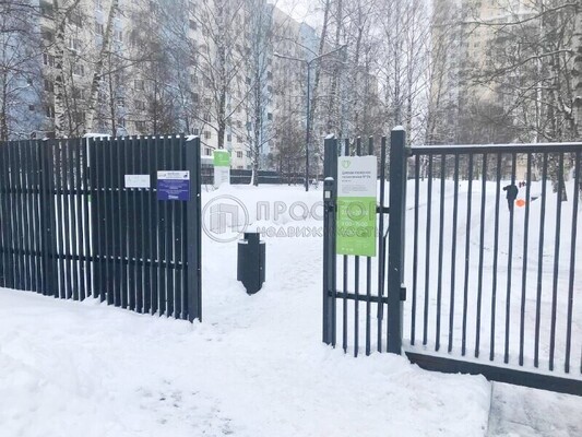 Продам трехкомнатную (3-комн.) квартиру, Керамический проезд, 71к1, Москва г