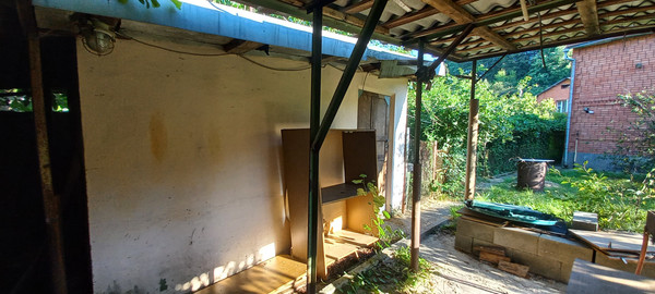 Продам дом, Озерная ул, 4, Кирпичное с, 0 км от города