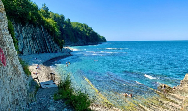 Продам дом, Центральная ул, 11, Агуй-Шапсуг аул, 0 км от города