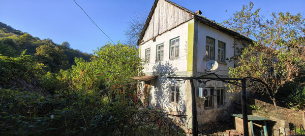 Продам дом, Заводская ул, 34, Кирпичное с, 0 км от города