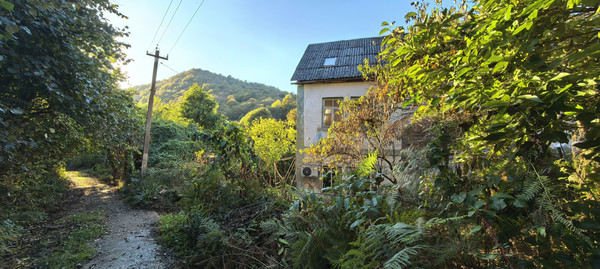 Продам дом, Заводская ул, 34, Кирпичное с, 0 км от города