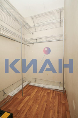 Продам однокомнатную (1-комн.) квартиру, 60 лет Образования СССР пр-кт, 38д, Красноярск г