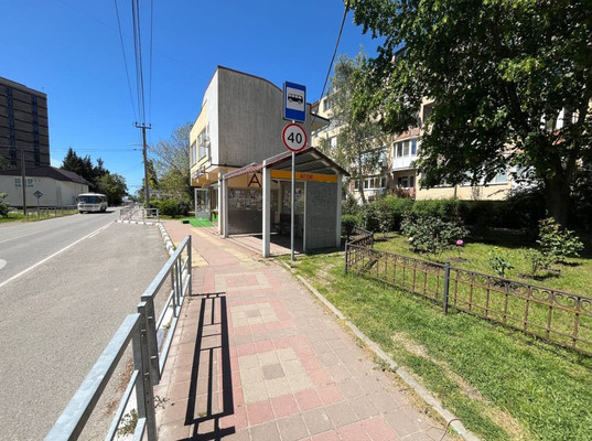 Продам трехкомнатную (3-комн.) квартиру, Горная ул, 1, Агой с