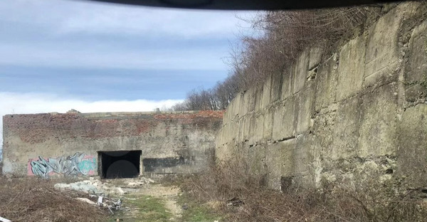 Продам землю для коммерческого использования 30 соток, Большая Садовая ул, 21, Новомихайловский пгт