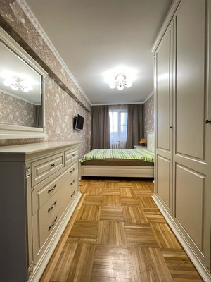 Продам многокомнатную квартиру, им. Атарбекова ул, 41, Краснодар г