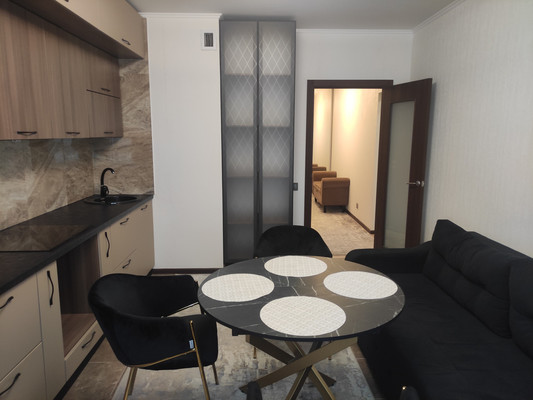 Сдам двухкомнатную (2-комн.) квартиру, Варшавское ш, 170Ек10, Москва г