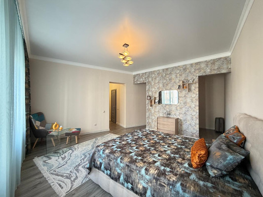 Продам трехкомнатную (3-комн.) квартиру, Тарчокова ул, 29, Нальчик г