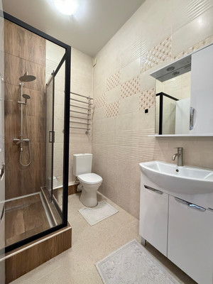 Продам трехкомнатную (3-комн.) квартиру, Тарчокова ул, 29, Нальчик г