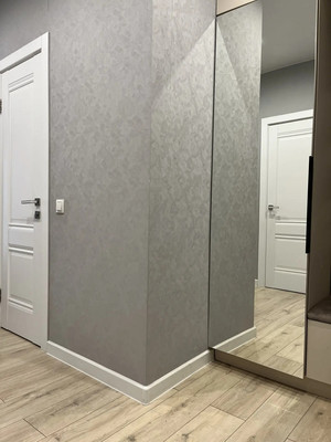 Продам трехкомнатную (3-комн.) квартиру, Конгрессная ул, 21, Краснодар г