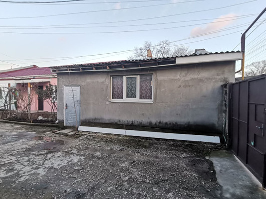 Продам однокомнатную (1-комн.) квартиру, Фабричный спуск, 4, Симферополь г