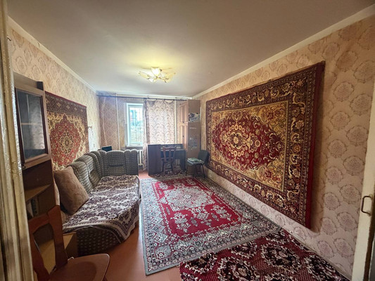 Продам двухкомнатную (2-комн.) квартиру, Балаклавская ул, 97, Симферополь г