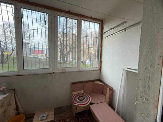 Продам двухкомнатную (2-комн.) квартиру, Балаклавская ул, 97, Симферополь г