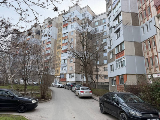 Продам двухкомнатную (2-комн.) квартиру, Балаклавская ул, 97, Симферополь г