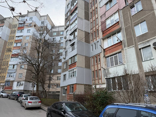 Продам двухкомнатную (2-комн.) квартиру, Балаклавская ул, 97, Симферополь г