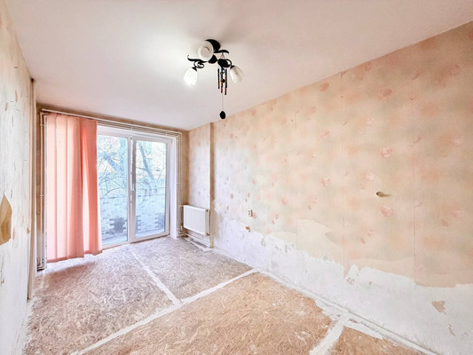 Продам трехкомнатную (3-комн.) квартиру, им. Матэ Залки ул, 29, Симферополь г